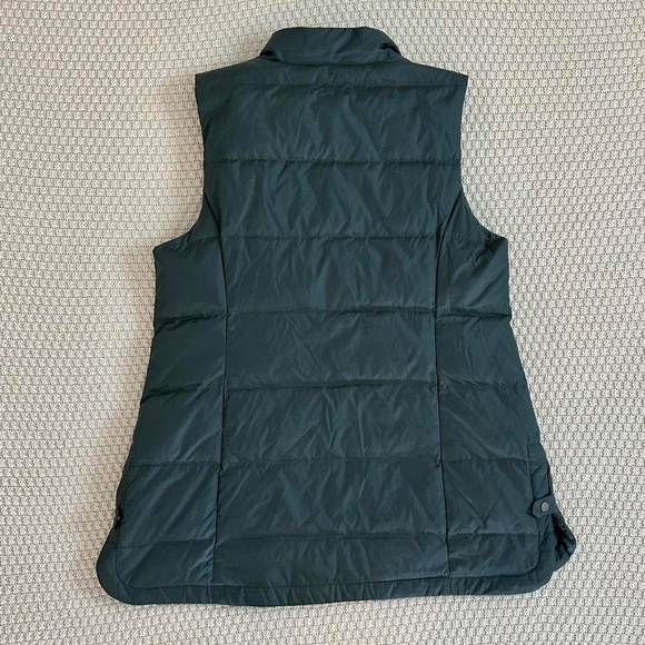 NWT J. Jill Dark Green Quilted Down Vest - Picture 4 of 11